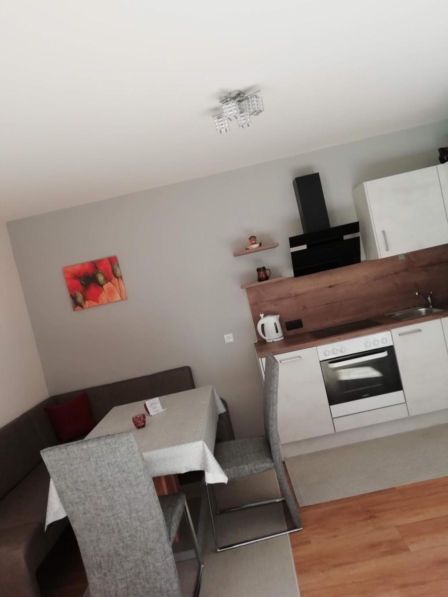 Apart Studio Bergdiamant Piosmes Luaran gambar